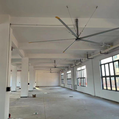 Ein guter Preis. Großserien-HVLS industrielle Deckenlüfter 220V 1.5kw mit Dauermagnetelektromotor Online