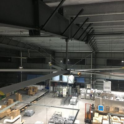 Ein guter Preis. Dauermagnetmotor 18FT 5.5M Große industrielle Deckenventilatoren Online